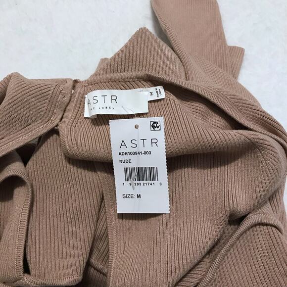 Astr The Label NWT Sweater Dress Women M - Picture 9 of 10